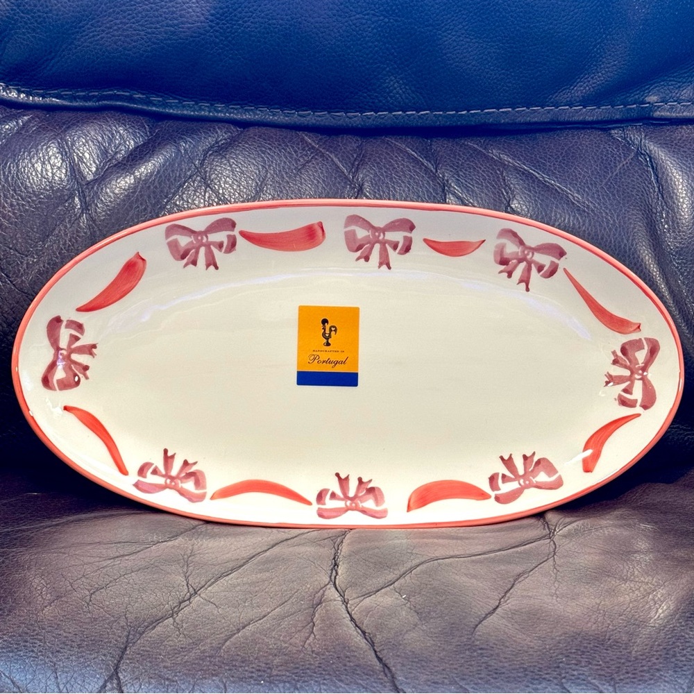 Red Ribbon & Bows Oval Shaped Ceramic Serving Plate - Farval Ceramics Christmas